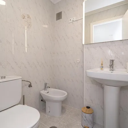 Sunny In Centre, Free Wifi, Commun Pool Torrevieja