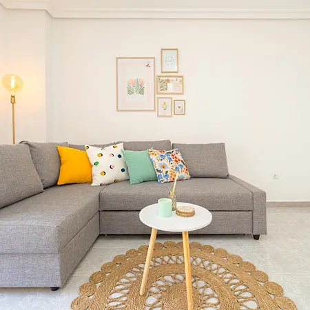 Sunny In Centre, Free Wifi, Commun Pool Apartamento *